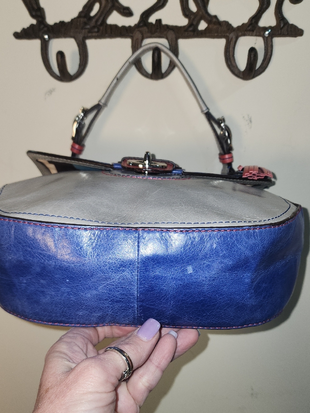 Coach Legacy Willis Colorblock Gray Leather Shoulder Bag Coral Navy Accents - Picture 5 of 14